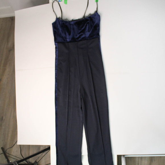 Dulcis Shop Velvet Bodice with Eyelet Lace Velvet Piped Pant Jumpsuit - Picture 2 of 14
